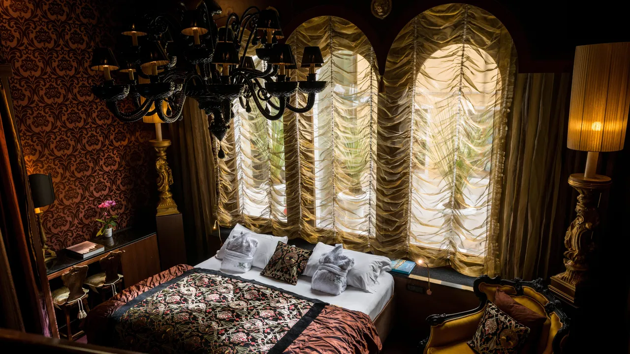 I migliori hotel di Venezia. Da Kafka ad Angelina Jolie, suite spettacolari e rifugi intimi